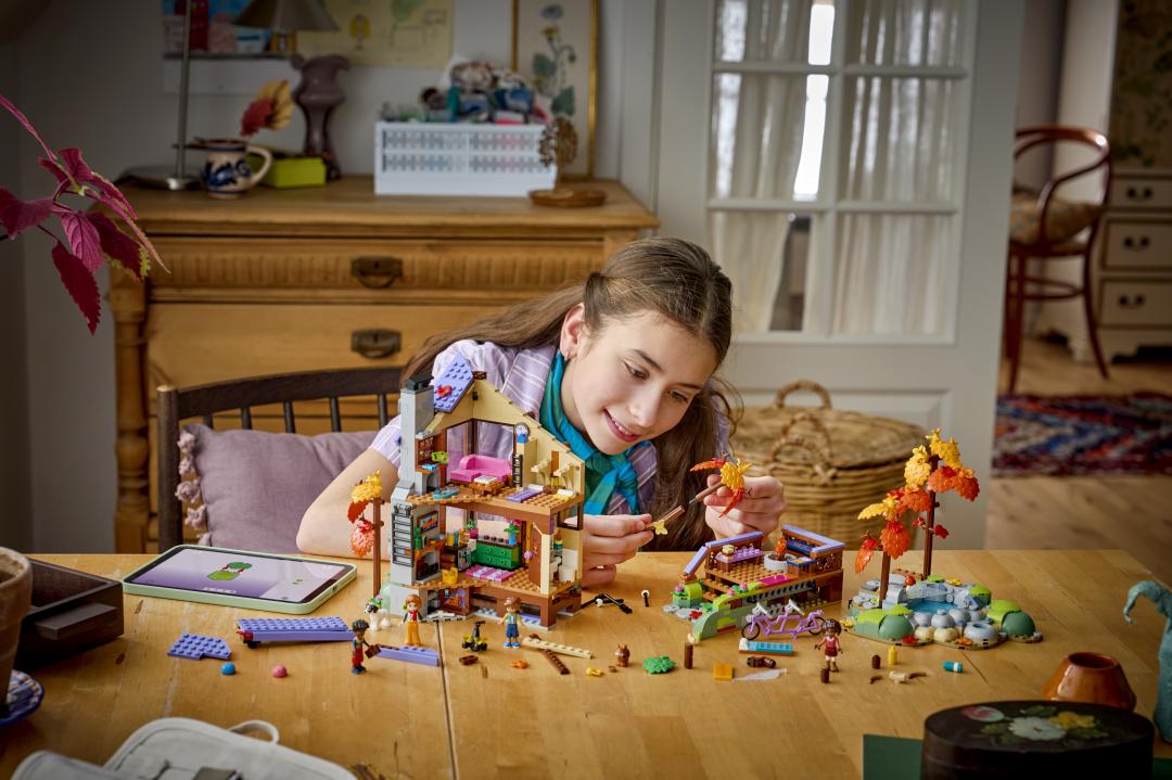 LEGO Friends 42705 Cozy Fall Forest Cabin