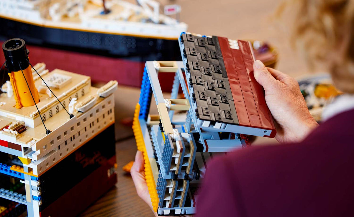 LEGO Icons 10294 Titanic