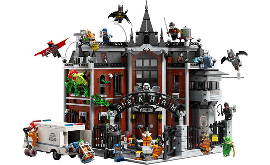 LEGO DC 76300 Arkham Asylum