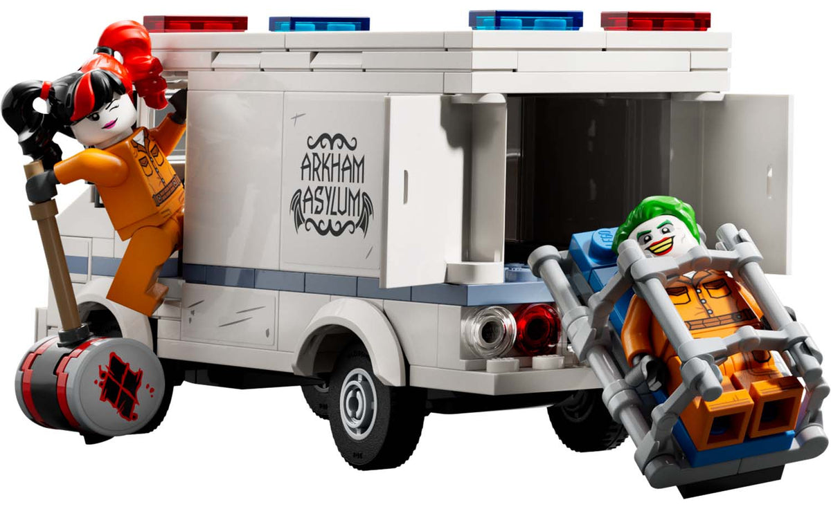 LEGO DC 76300 Arkham Asylum