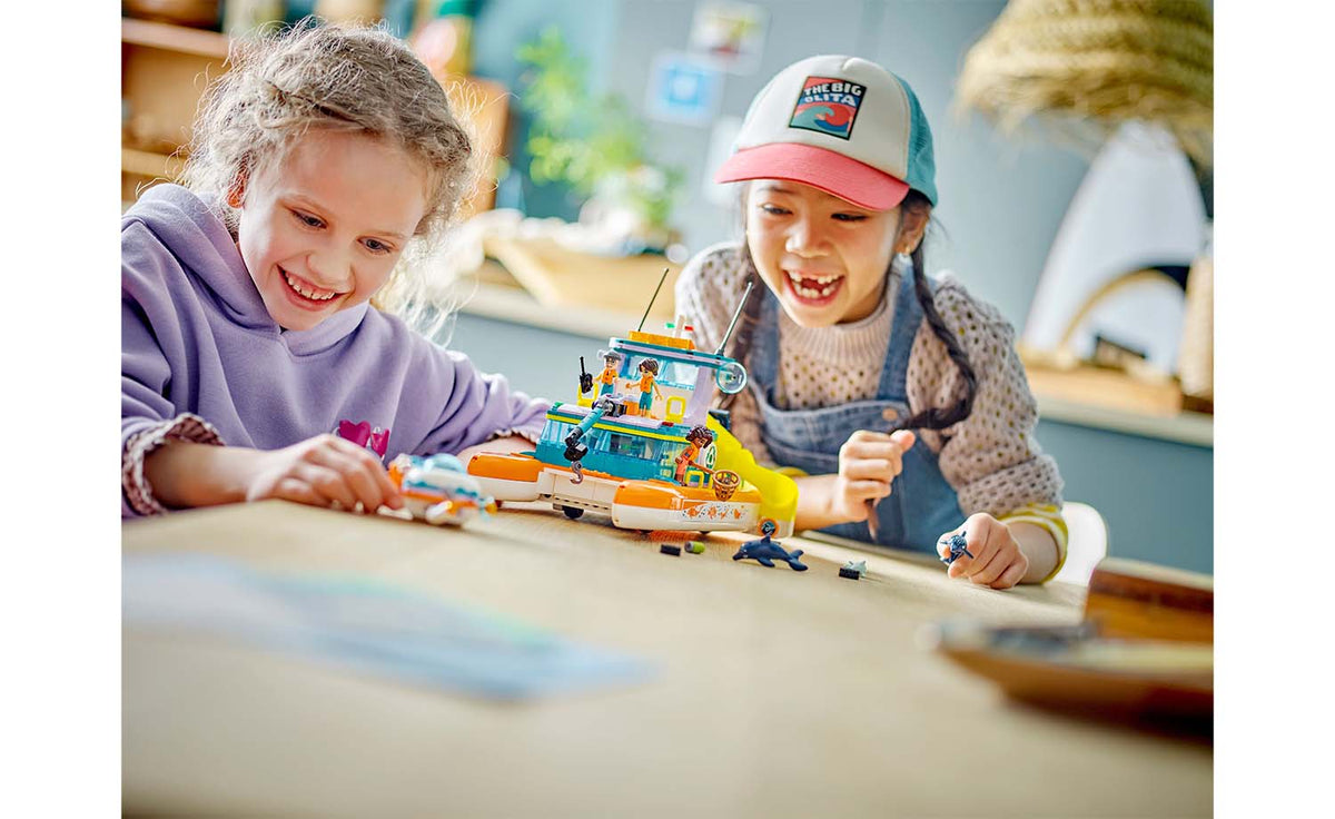 LEGO Friends 41734 Sea Rescue Boat