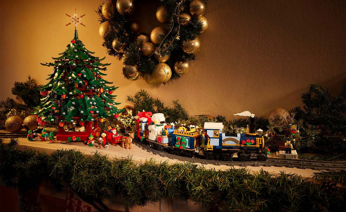 LEGO Icons 10361 Holiday Express Train