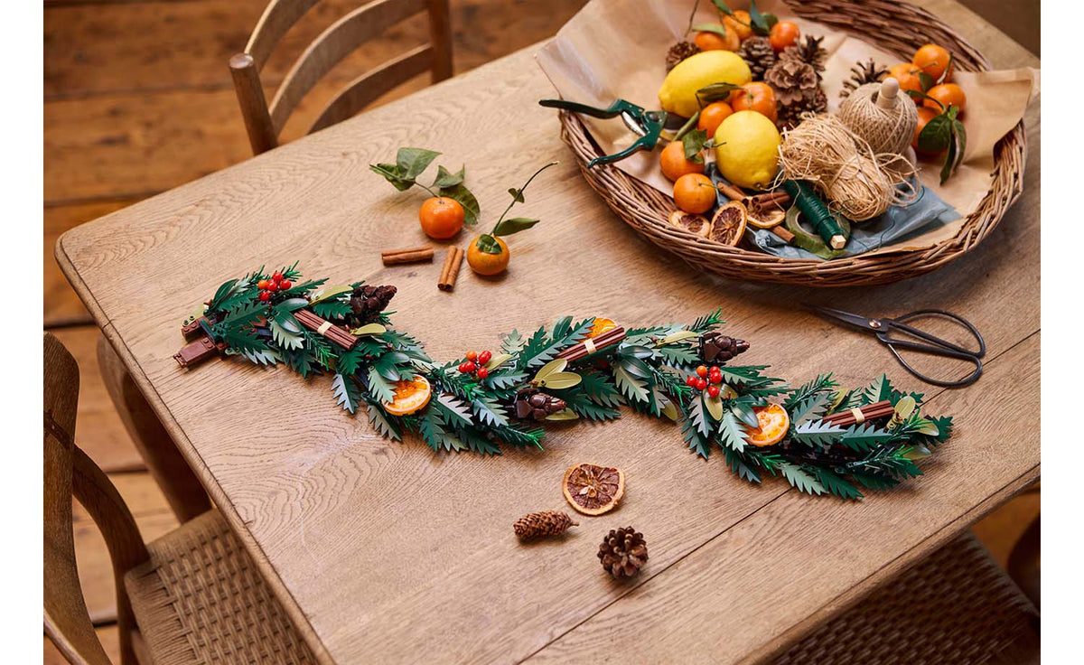 LEGO Botanicals 10340 Wreath