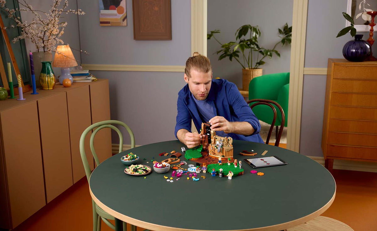 LEGO Ideas 21360 Willy Wonka & the Chocolate Factory