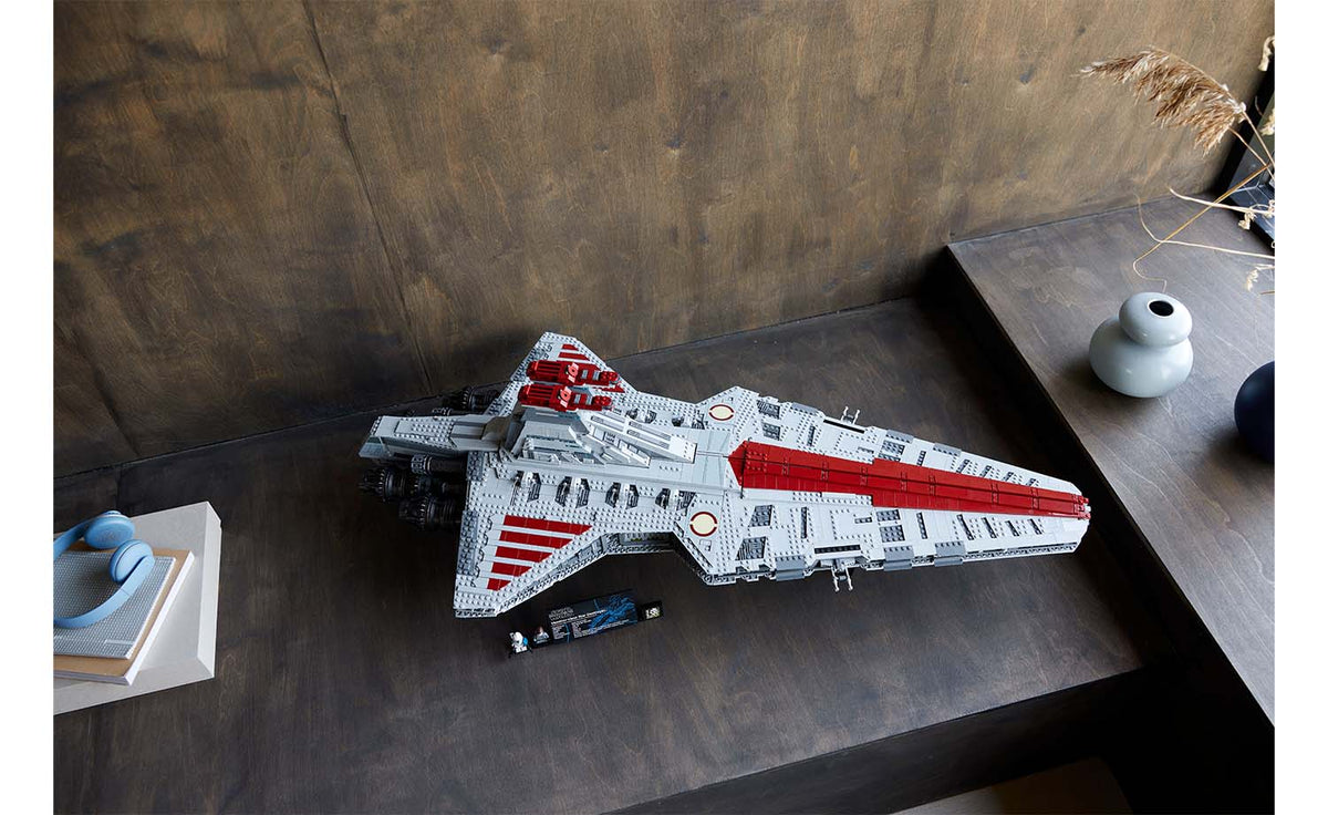 LEGO Star Wars 75367 Venator-Class Republic Attack Cruiser