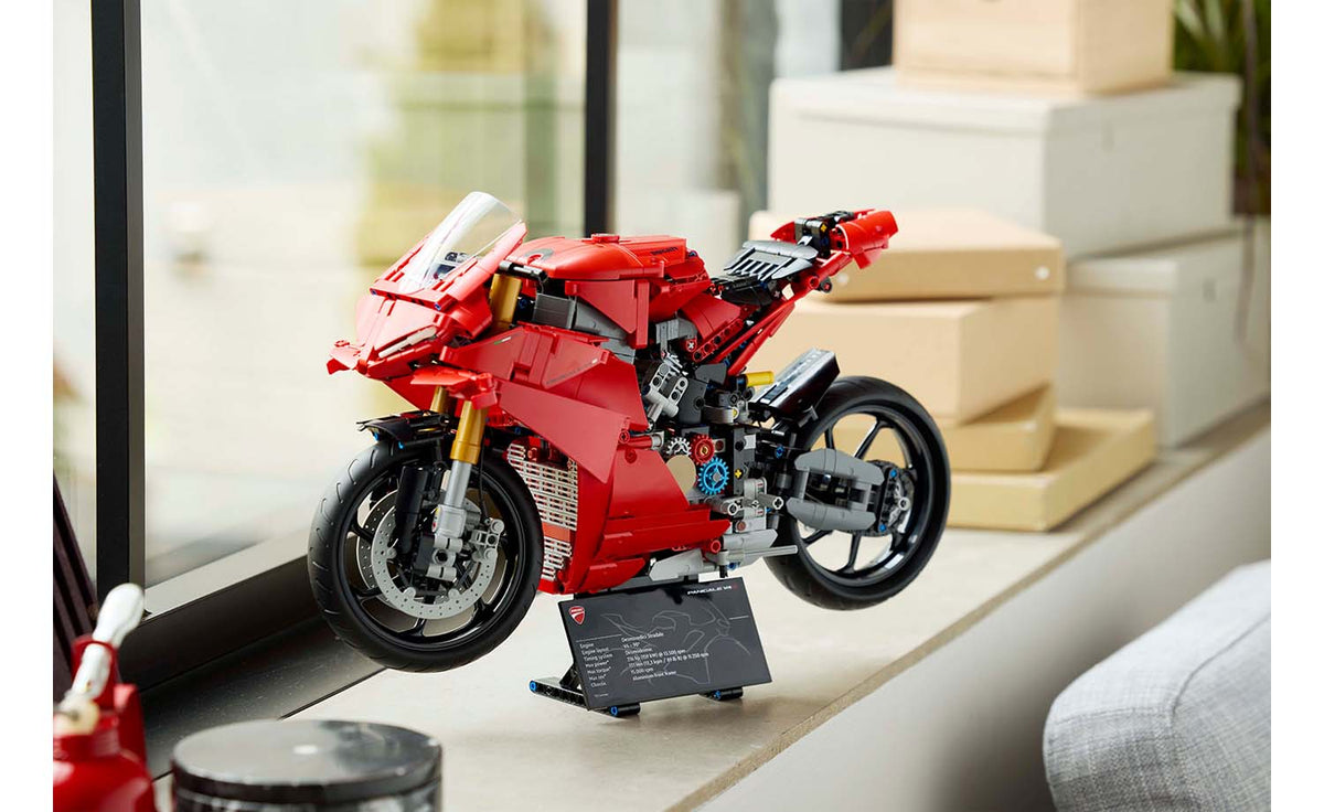 LEGO Technic 42202 Ducati Panigale V4 S Motorcycle