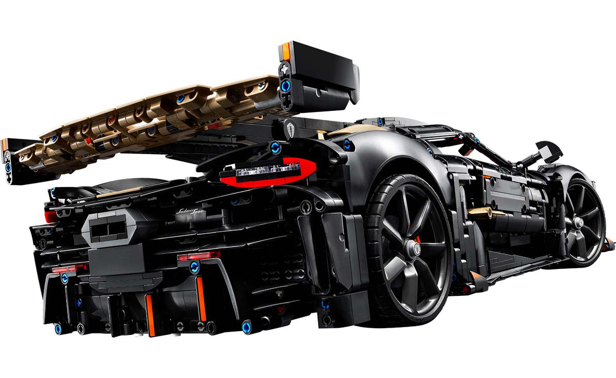 LEGO Technic 42232 Koenigsegg Sadair's Spear Megacar