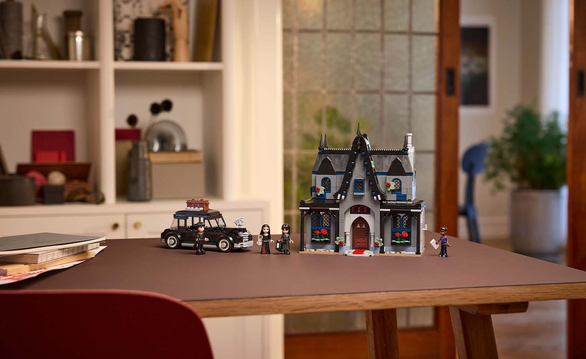 LEGO Wednesday 76786 Morticia's Cottage