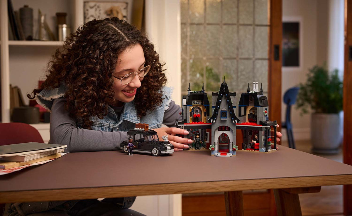 LEGO Wednesday 76786 Morticia's Cottage