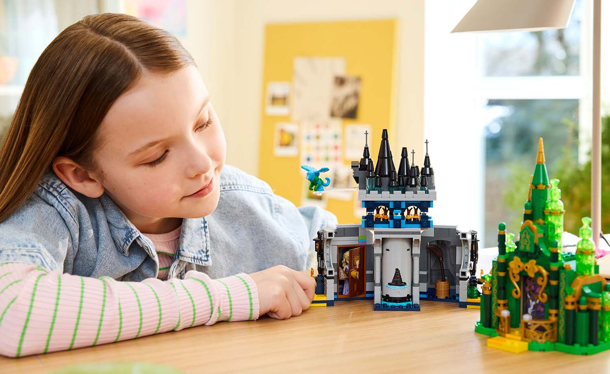 LEGO Wicked 75689 Emerald City & Kiamo Ko Castle