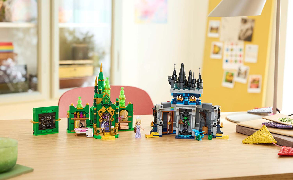 LEGO Wicked 75689 Emerald City & Kiamo Ko Castle